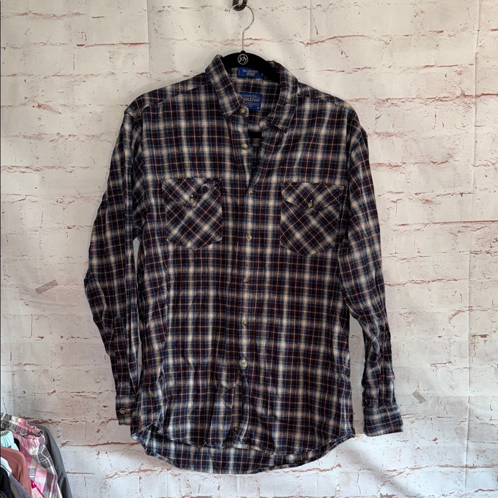 Pendleton tracker Shirt Men’s Medium Blue Plaid Long Sleeve Button Up Cotton